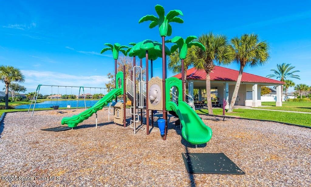 Listing photo id 85 for 3620 Chardonnay Drive