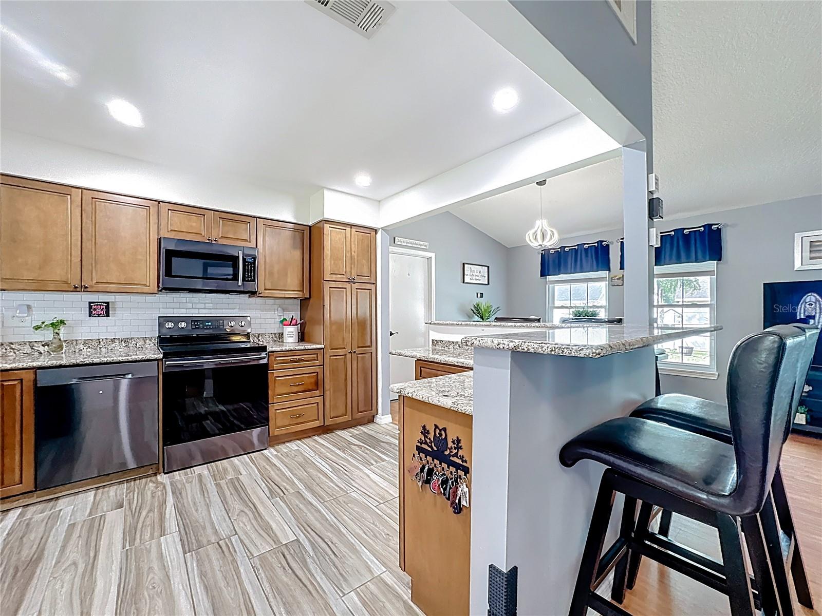 Image 6 of 31 For 4702 Hopespring Drive