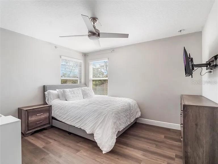 Image 23 of 40 For 753 Daybreak Place