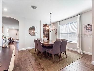 Image 7 of 40 For 753 Daybreak Place