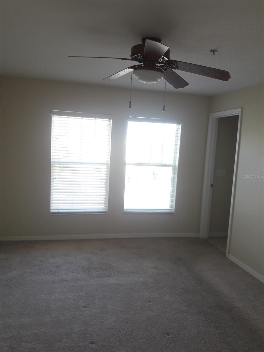 Image 10 of 11 For 9810 Tivoli Villa Drive