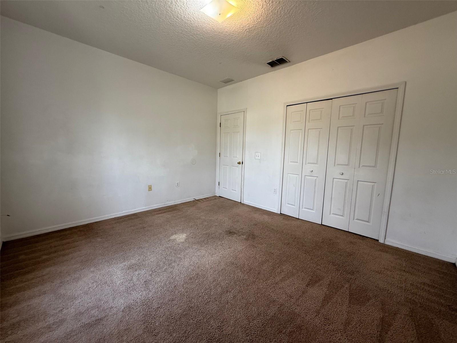 Image 11 of 13 For 439 Churchill Court