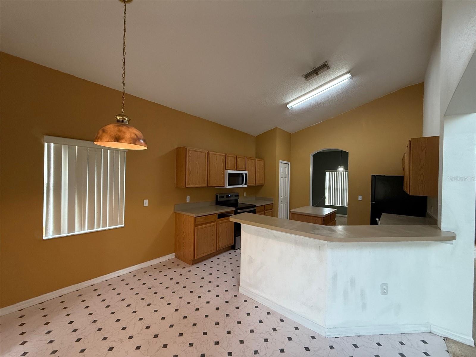 Image 13 of 13 For 439 Churchill Court