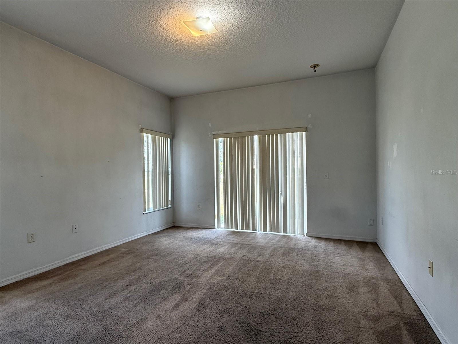 Image 7 of 13 For 439 Churchill Court