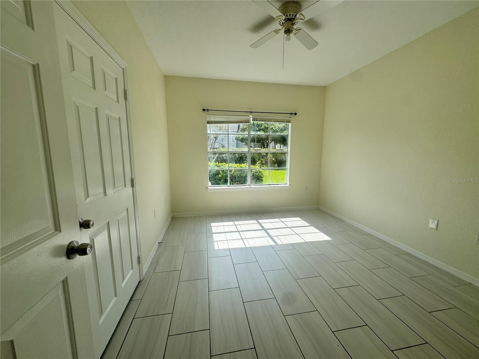 Image 12 of 21 For 5156 City Street 118