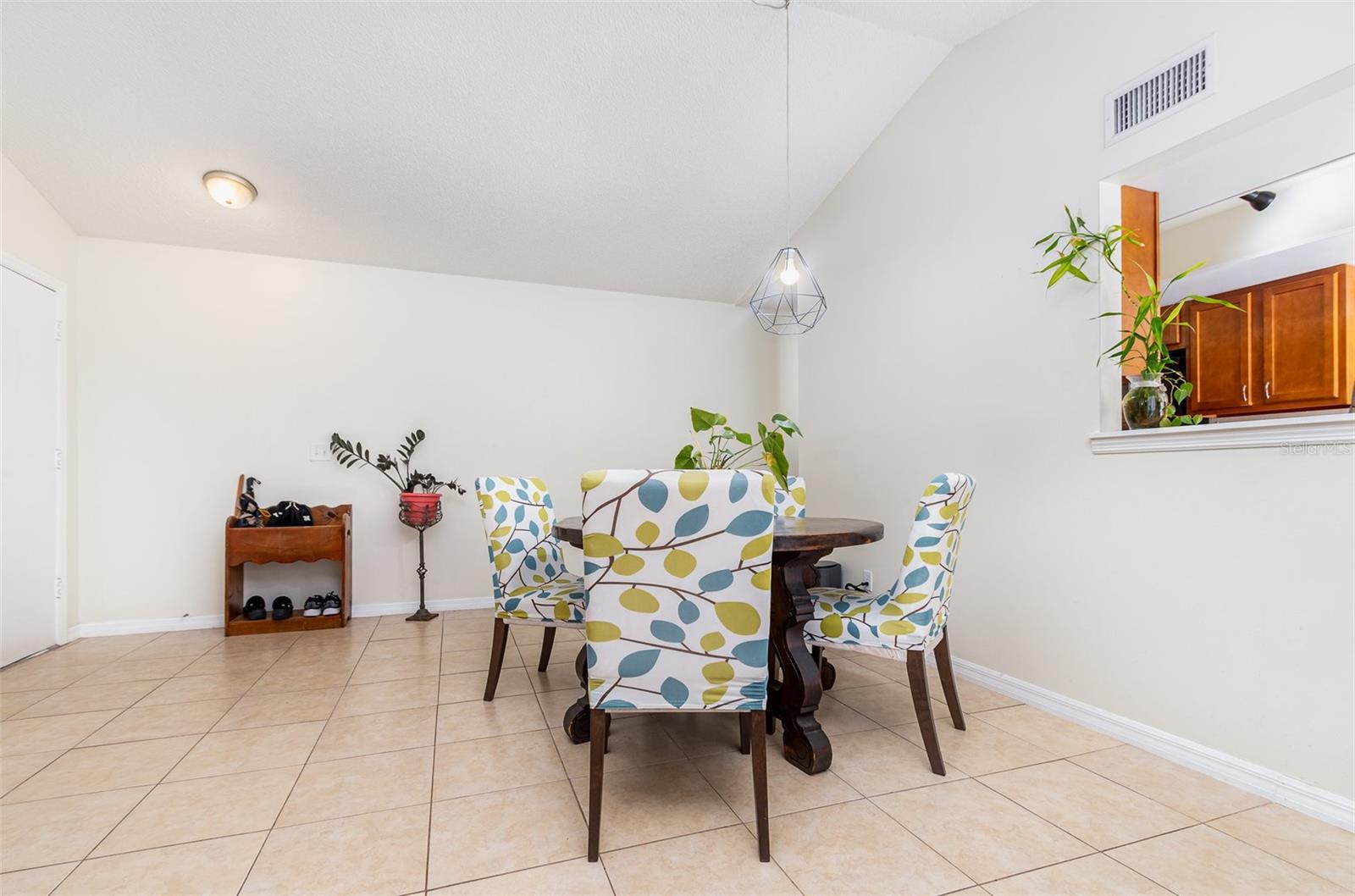 Image 10 of 27 For 5031 Nassau Circle 8