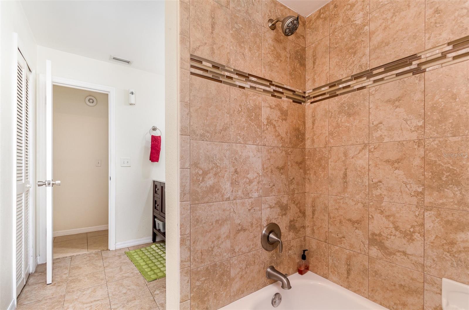 Image 23 of 27 For 5031 Nassau Circle 8