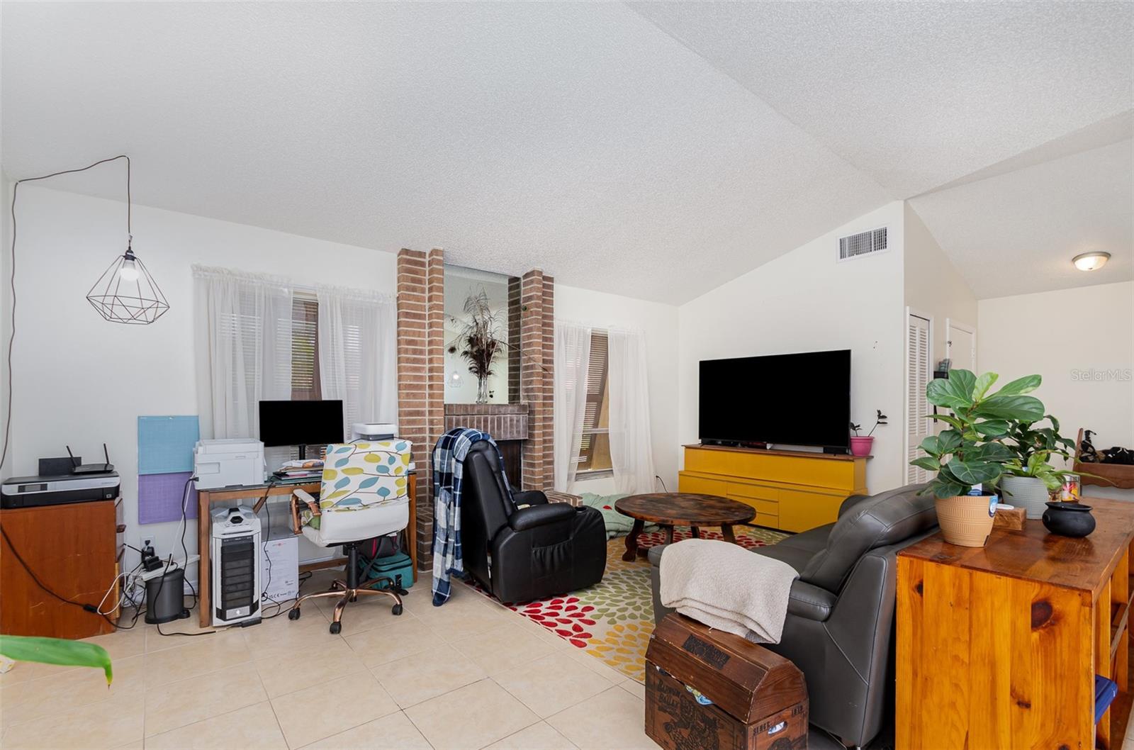 Image 6 of 27 For 5031 Nassau Circle 8