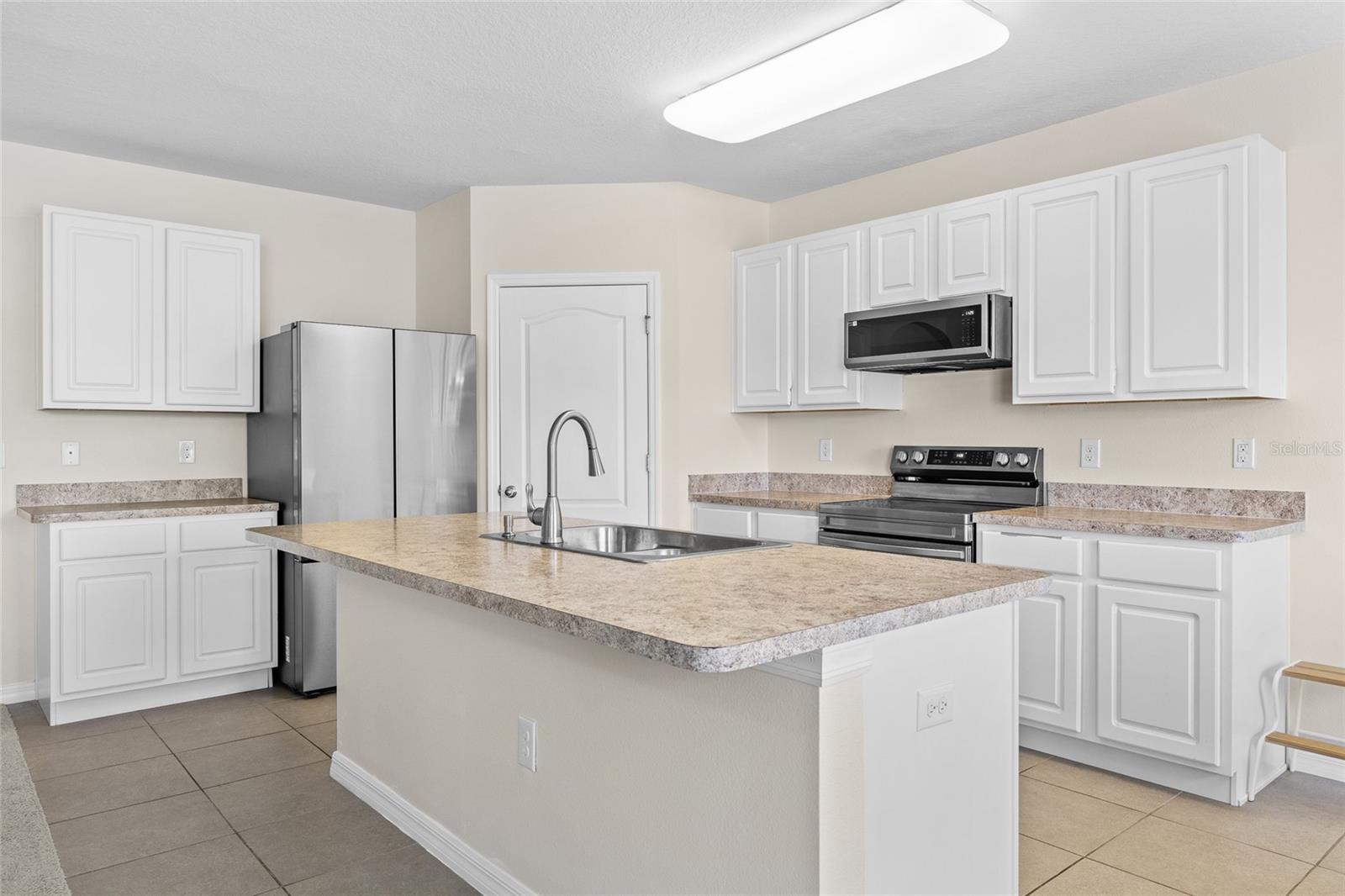 Image 10 of 45 For 6060 Forest Ridge Lane