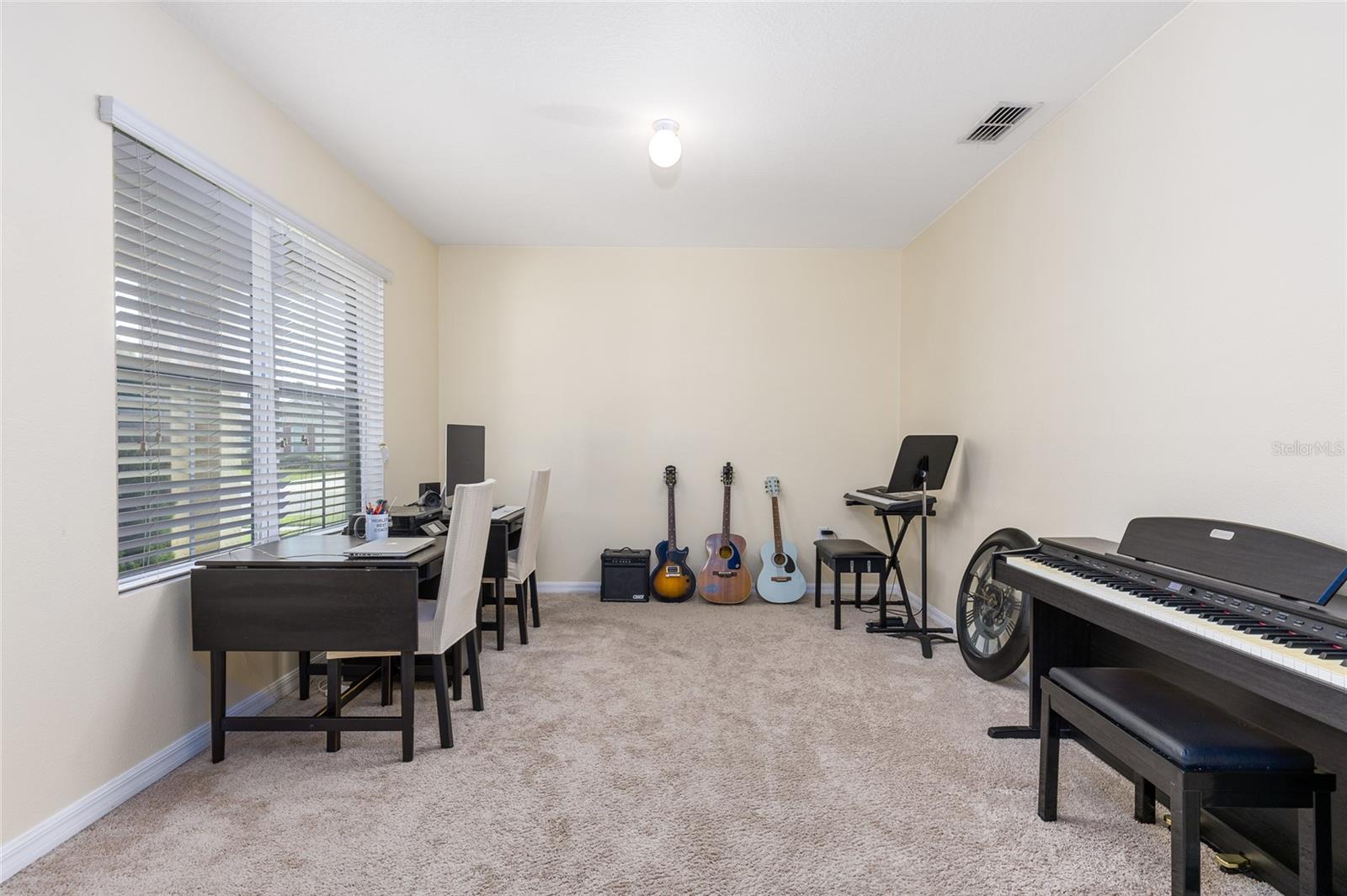 Image 7 of 45 For 6060 Forest Ridge Lane