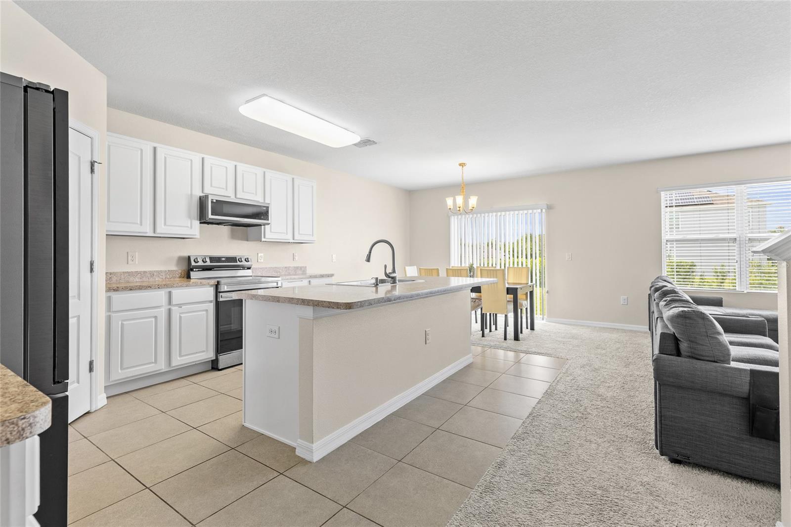 Image 9 of 45 For 6060 Forest Ridge Lane