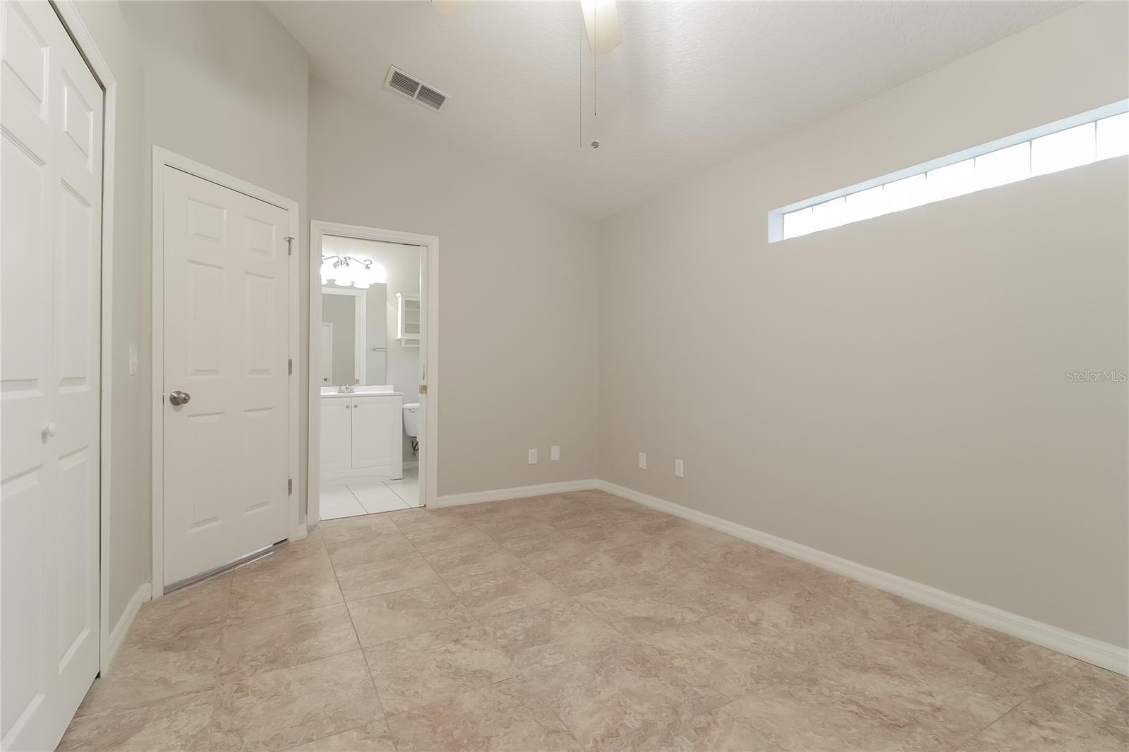Image 11 of 17 For 2404 Shine Avenue