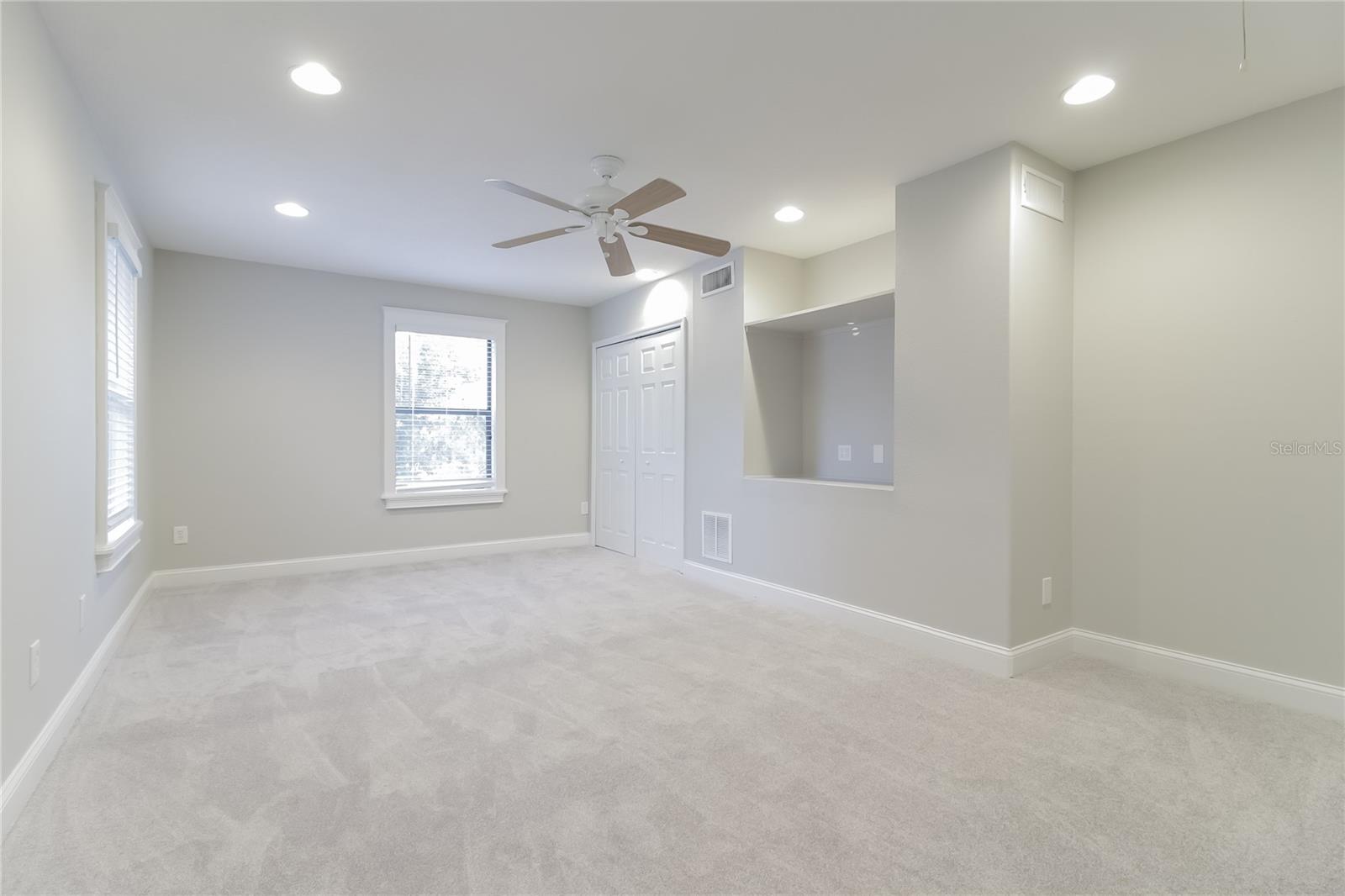 Image 4 of 17 For 2404 Shine Avenue