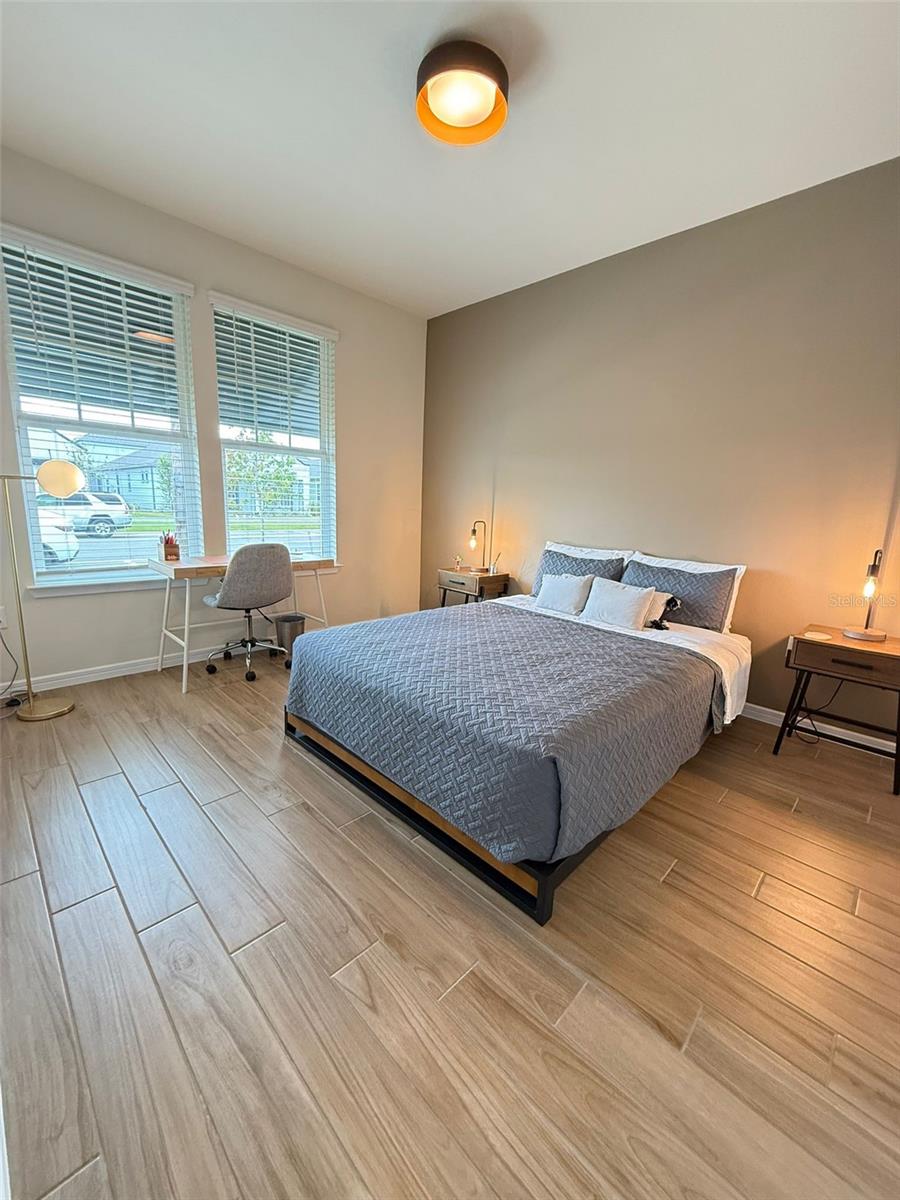 Image 14 of 23 For 3158 Voyager Avenue