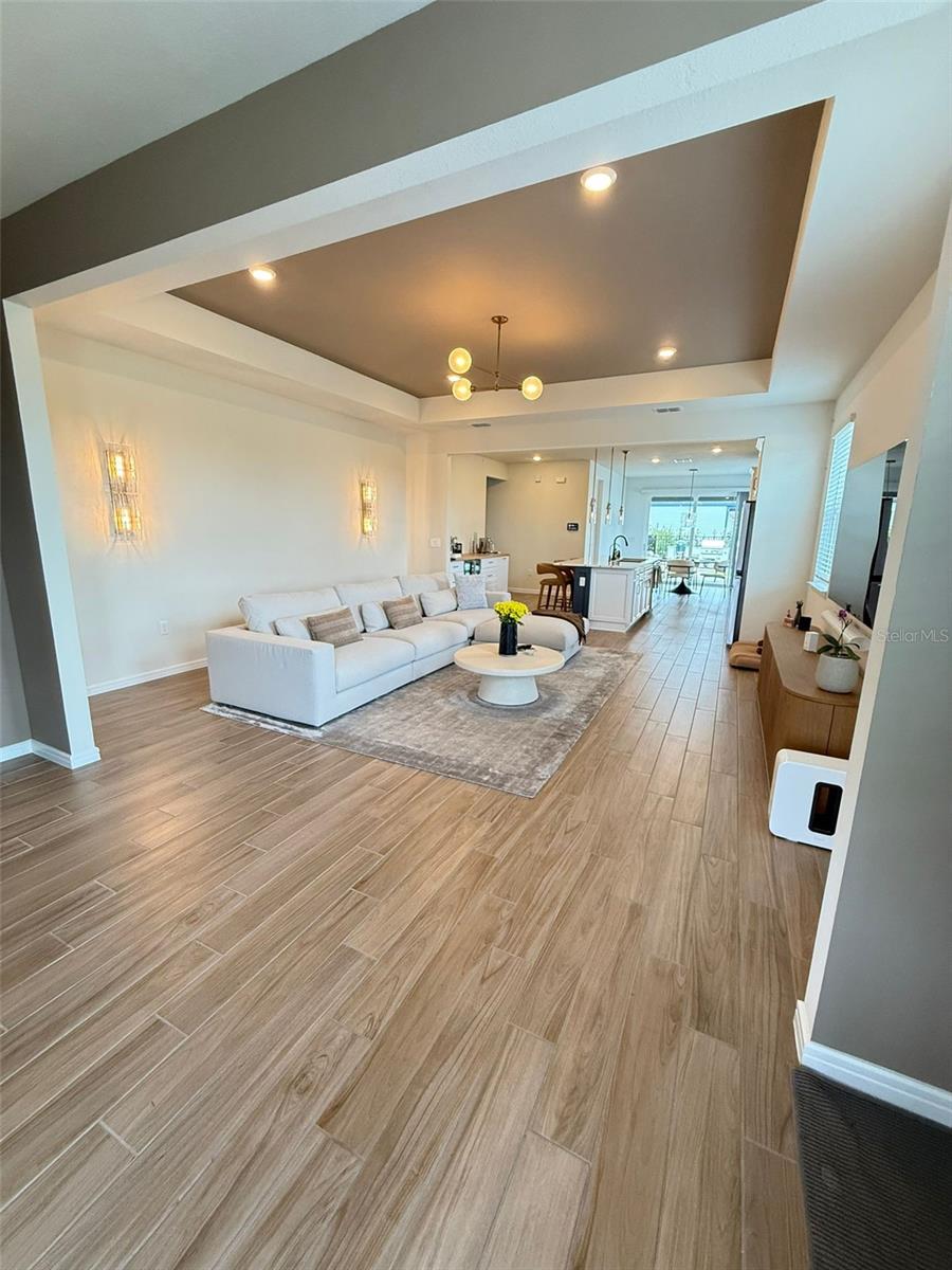 Image 2 of 23 For 3158 Voyager Avenue