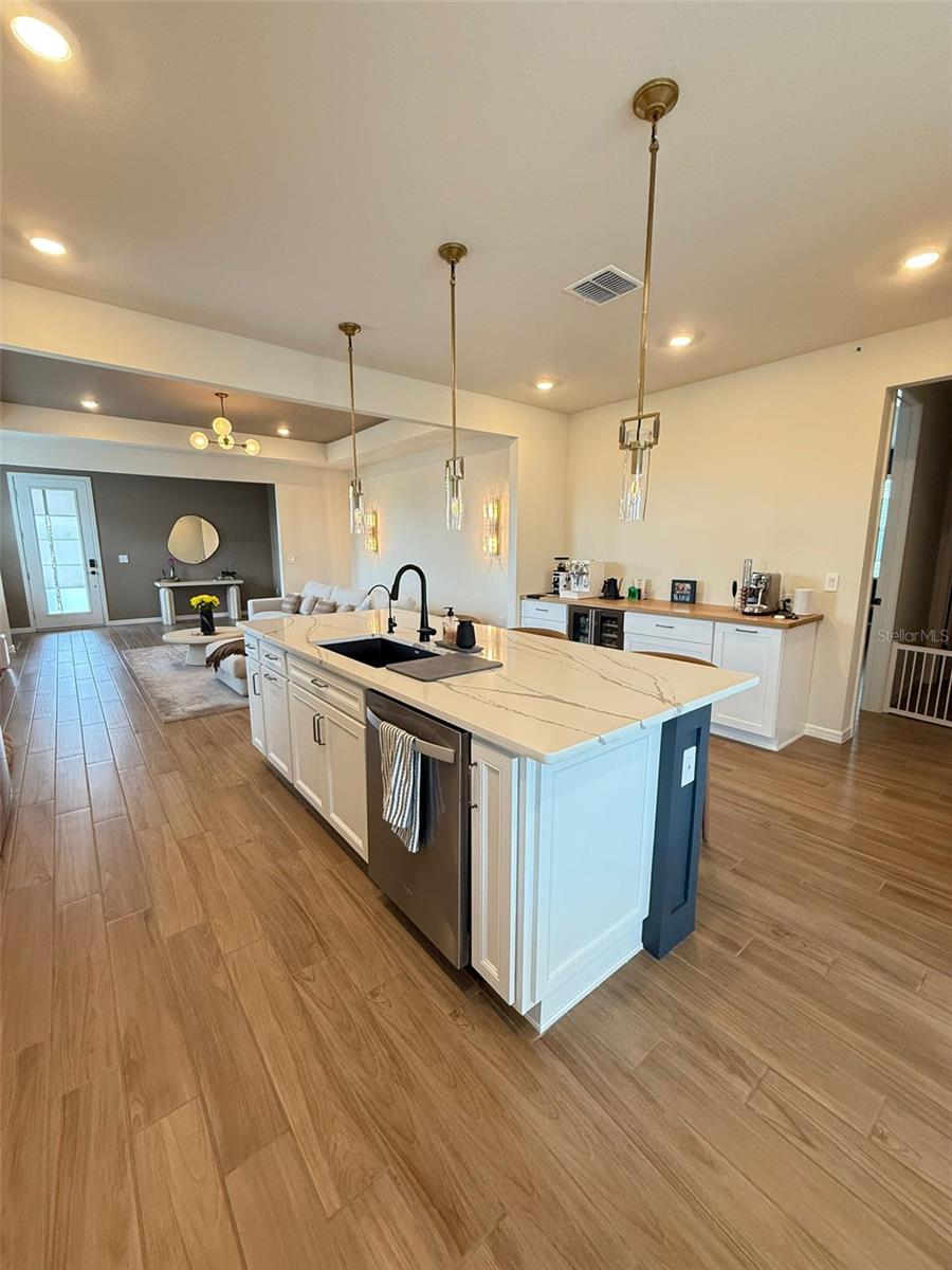 Image 5 of 23 For 3158 Voyager Avenue