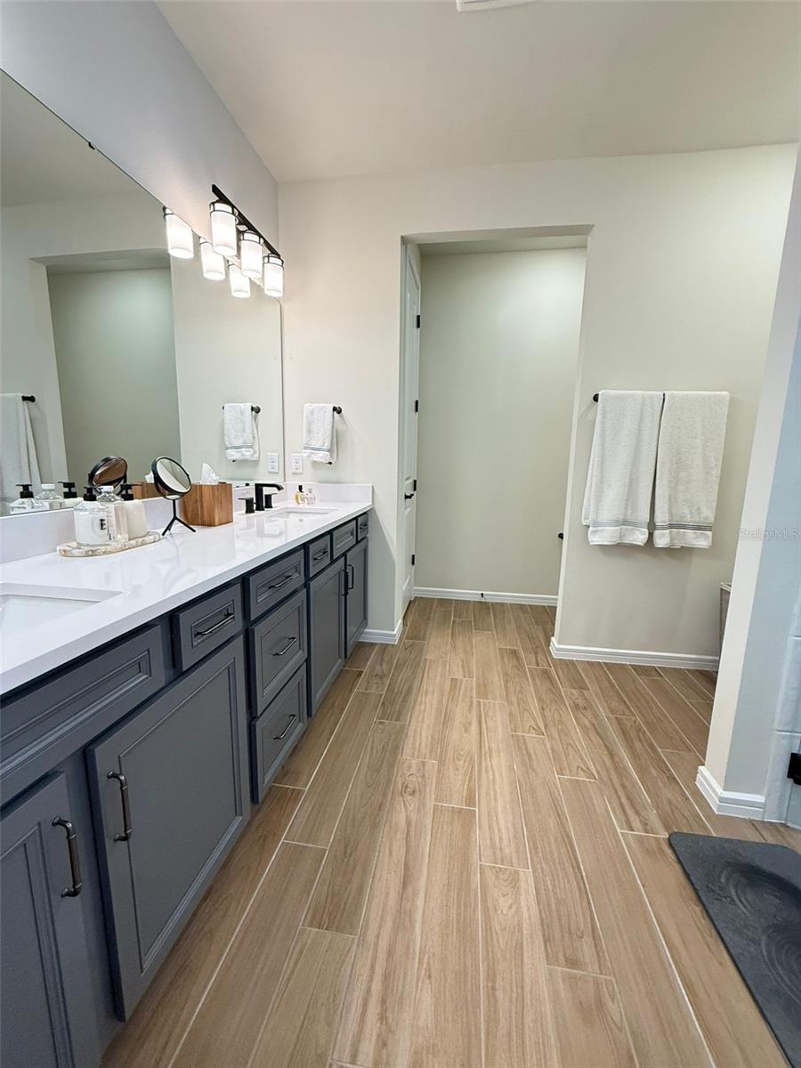 Image 9 of 23 For 3158 Voyager Avenue