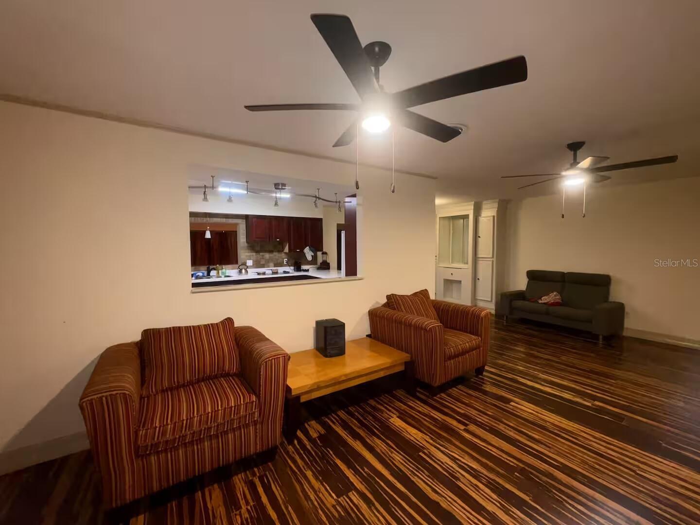 Image 4 of 18 For 1182 Norwood Avenue