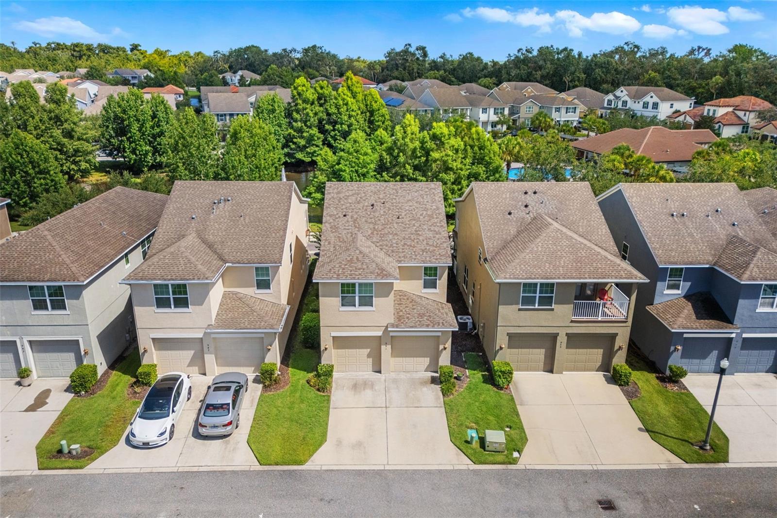 Image 32 of 38 For 951 Ginnie Way
