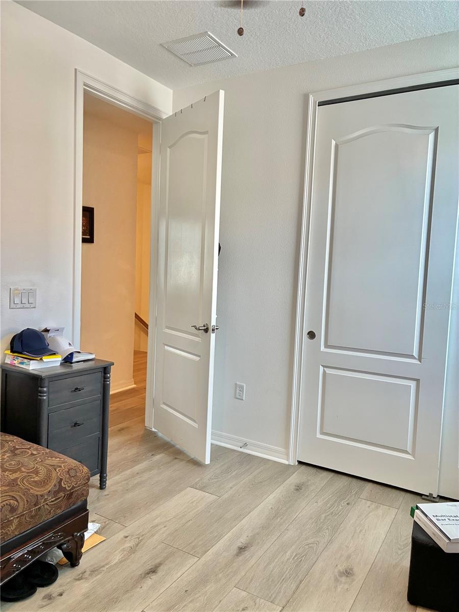 Image 30 of 63 For 14291 Swanley Street