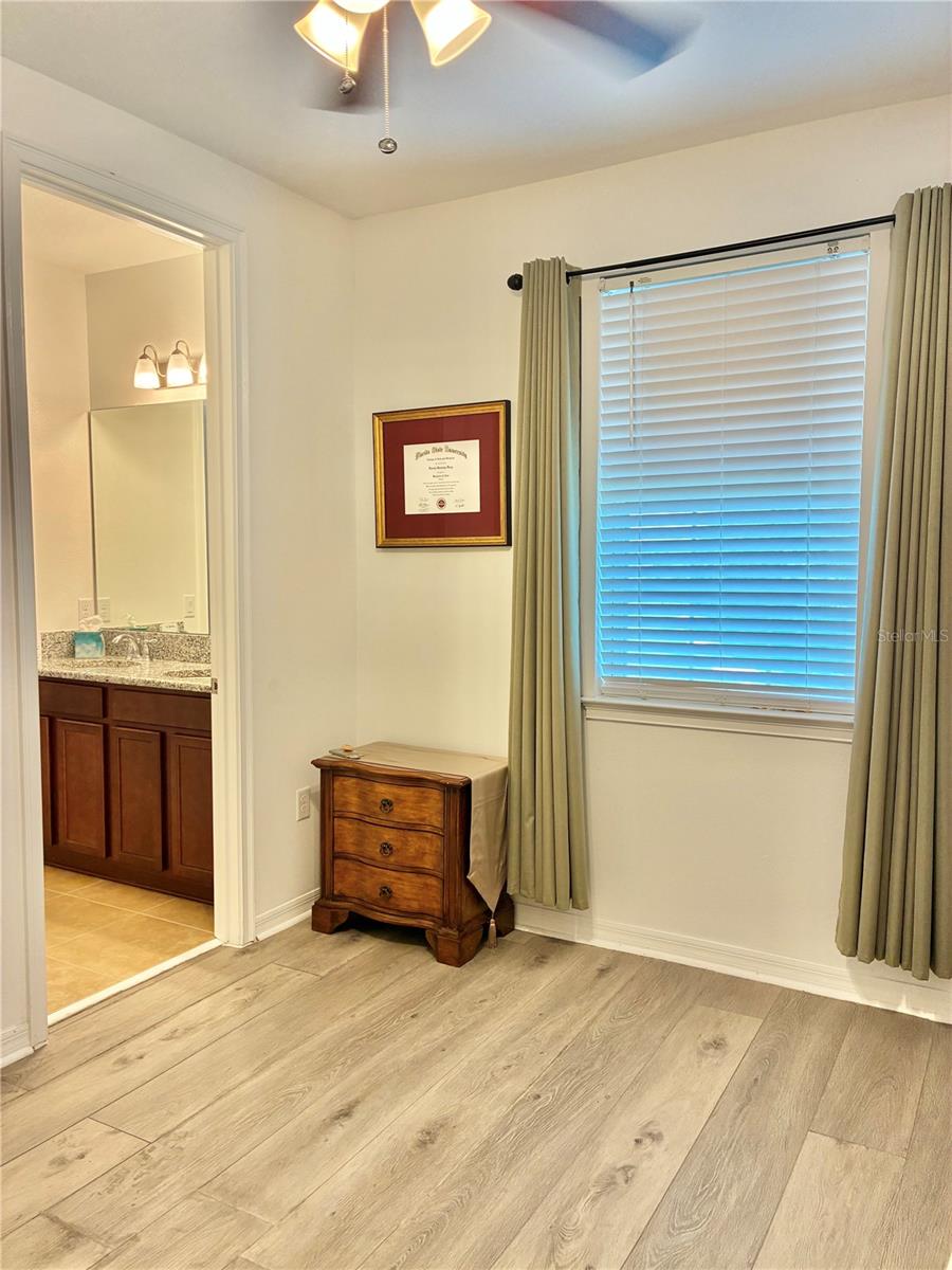 Image 35 of 63 For 14291 Swanley Street