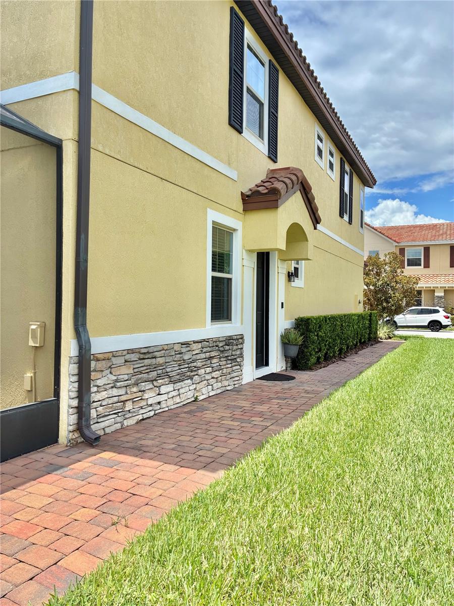 Image 43 of 63 For 14291 Swanley Street
