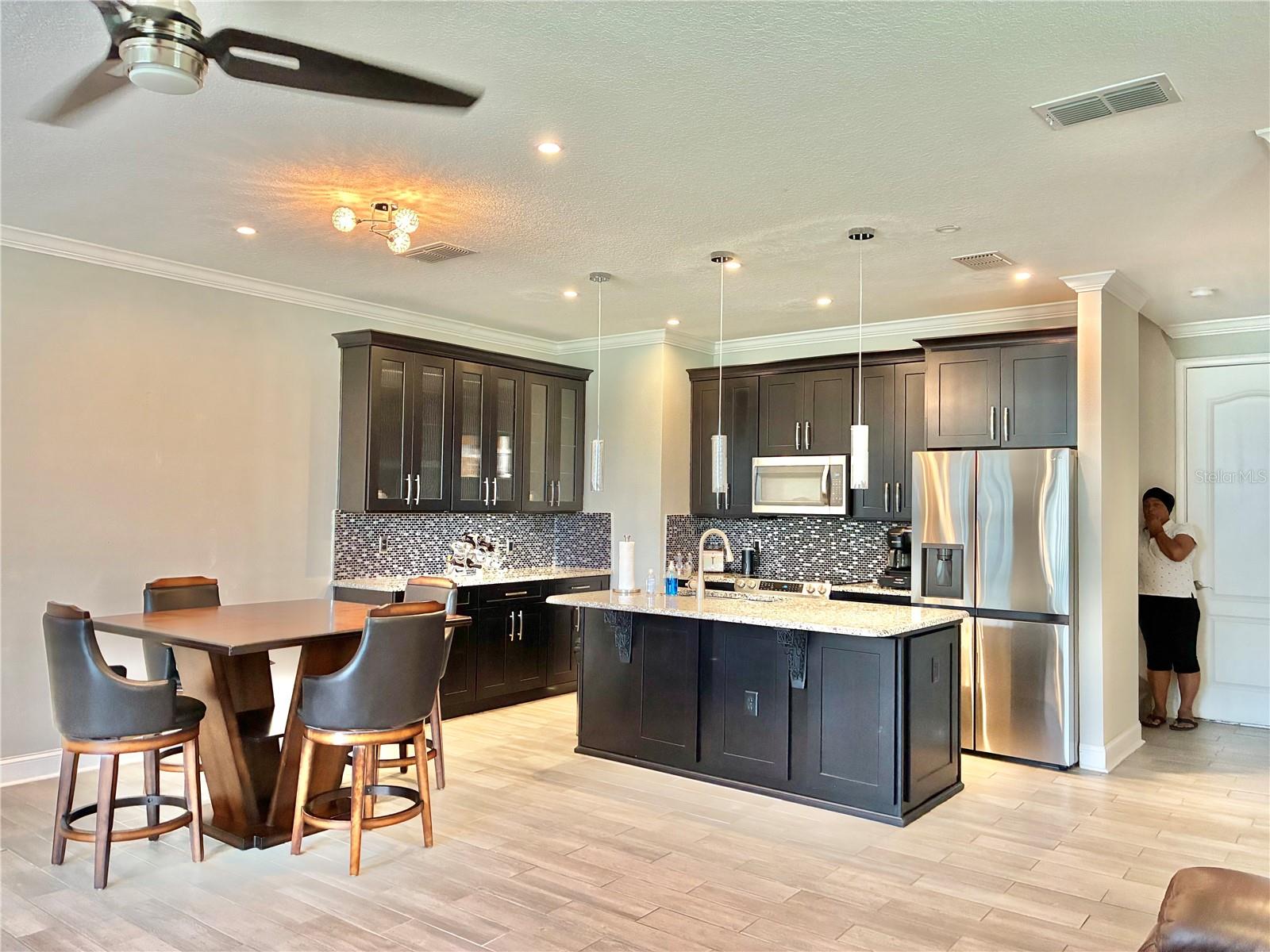 Image 9 of 63 For 14291 Swanley Street