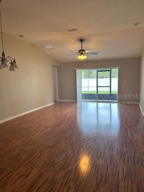 Image 4 of 34 For 8111 Alamosa Wood Avenue