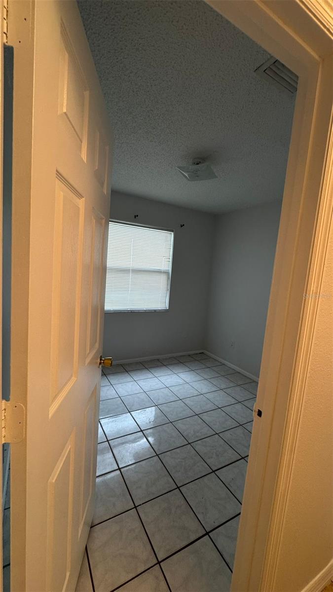 Image 13 of 18 For 2413 Spingarn Court