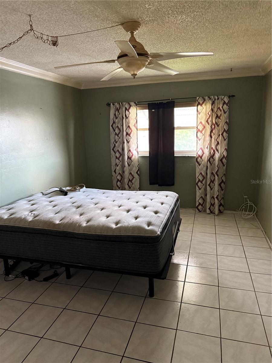 Image 19 of 19 For 5300 Washington Street 340p