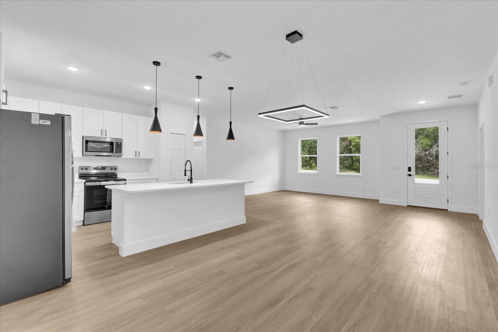 Image 15 of 61 For 12927 81st Avenue