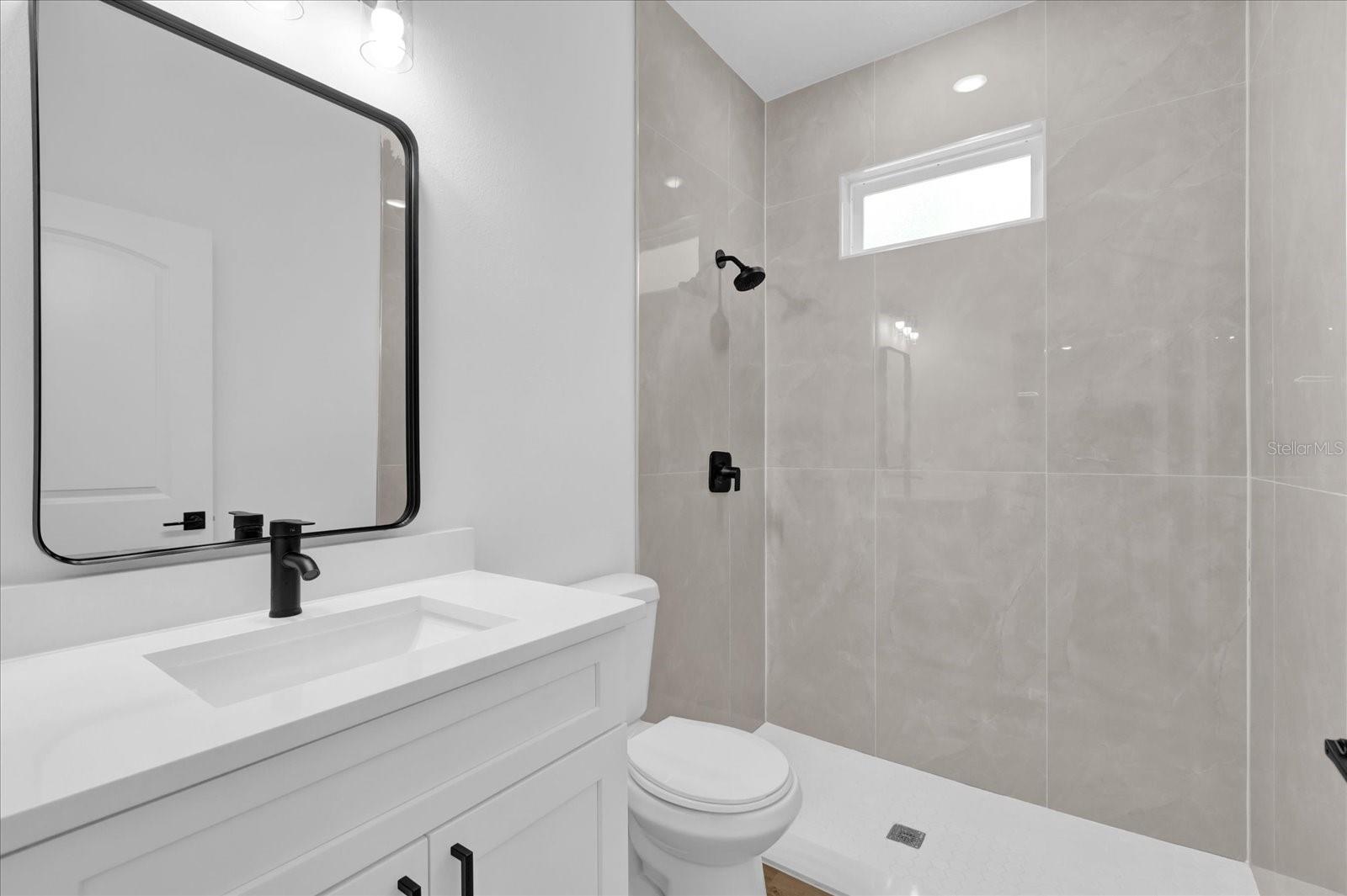 Image 33 of 61 For 12927 81st Avenue