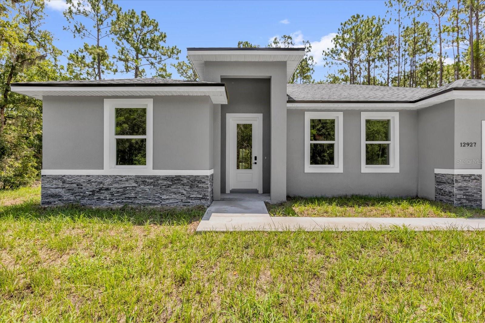 Image 4 of 61 For 12927 81st Avenue