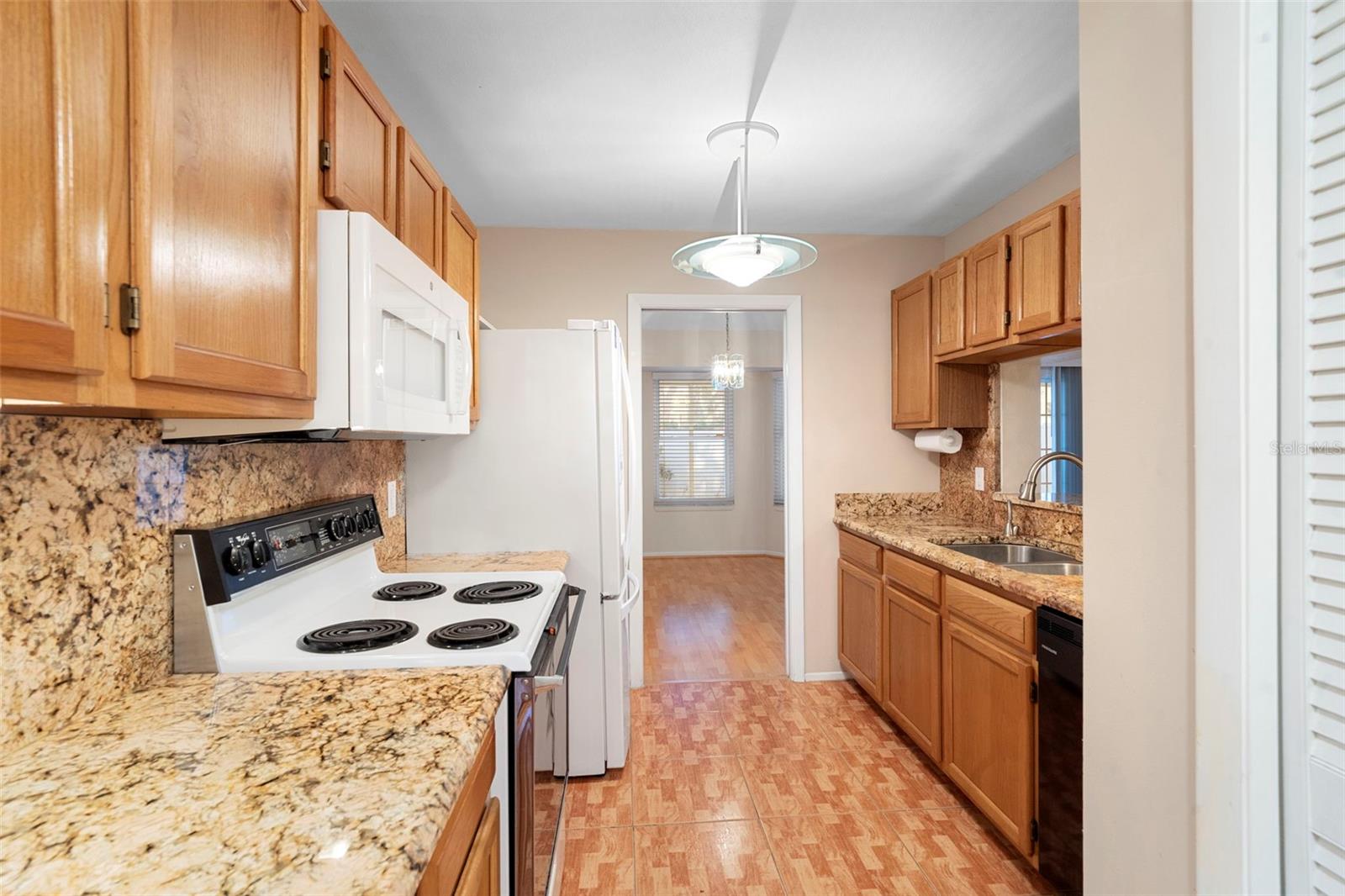 Image 19 of 34 For 1017 Casa Del Sol Circle