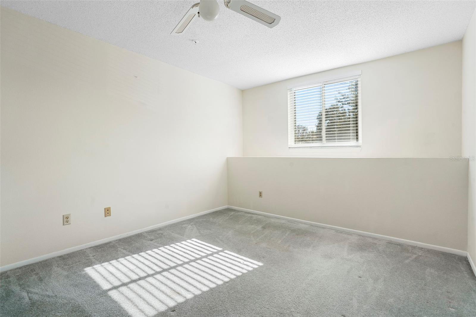 Image 22 of 34 For 1017 Casa Del Sol Circle