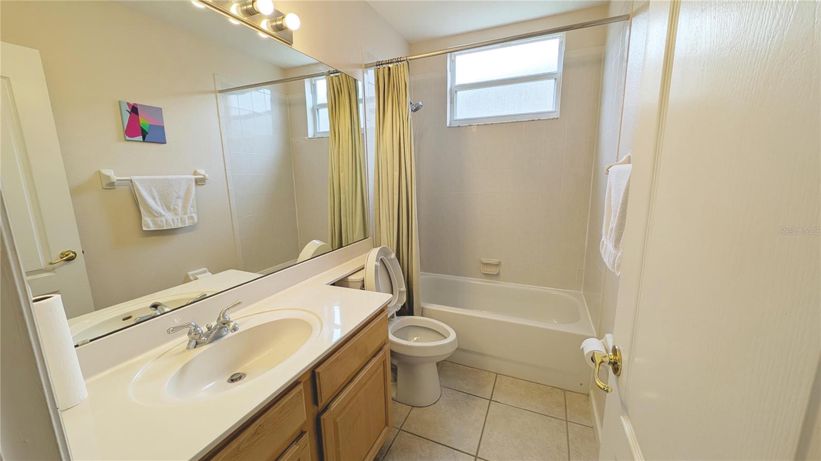 Image 16 of 44 For 416 Prestwick Drive
