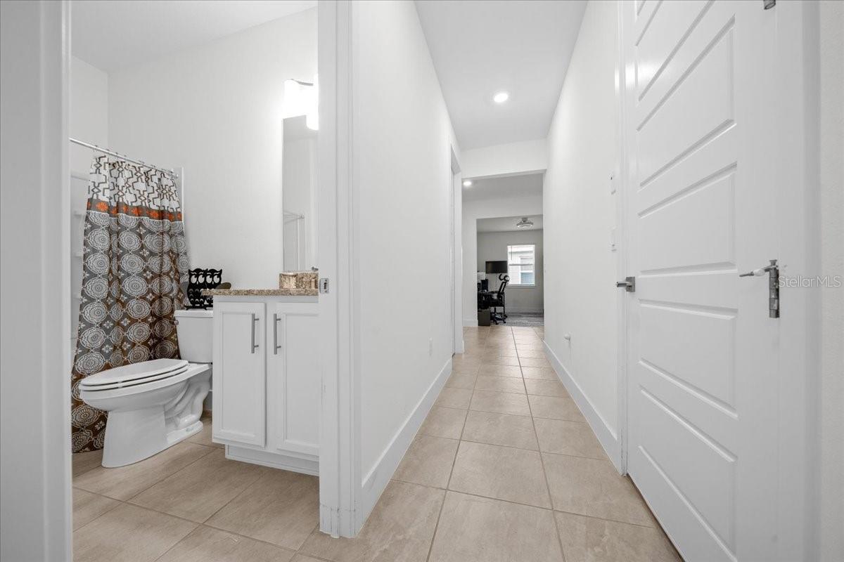 Image 17 of 58 For 4378 54th Terrace