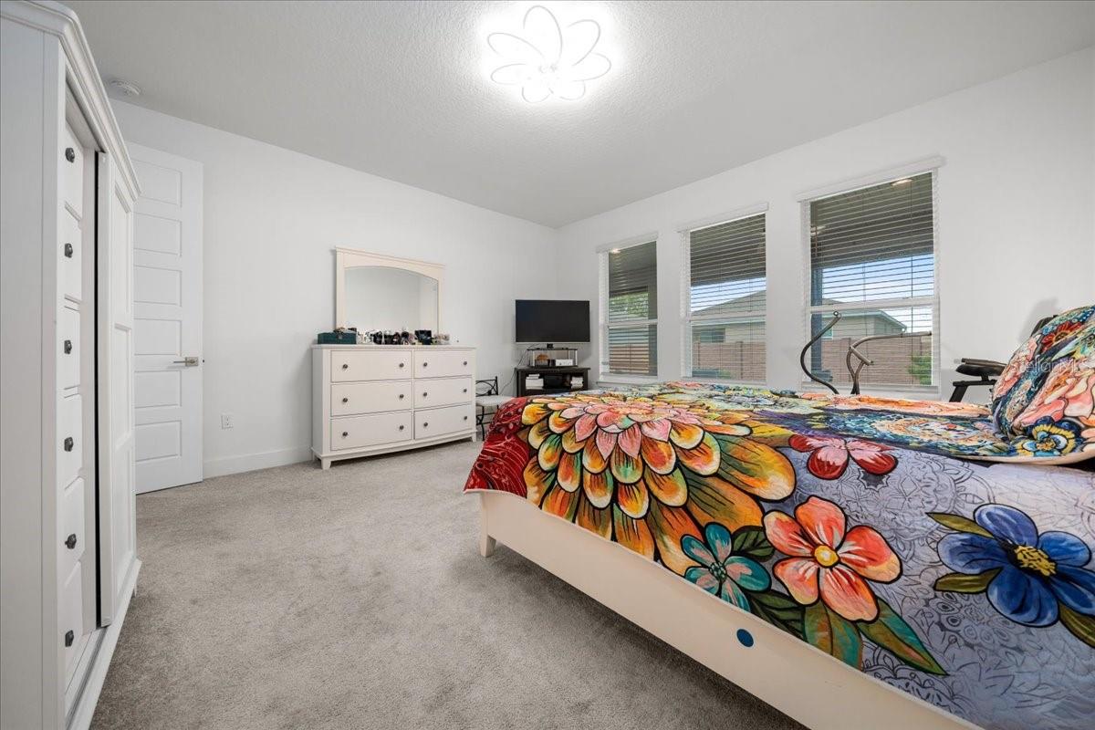 Image 23 of 58 For 4378 54th Terrace
