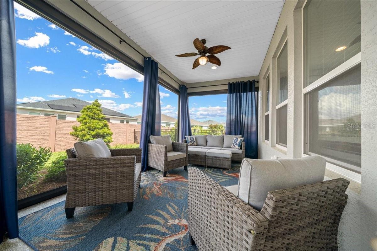 Image 4 of 58 For 4378 54th Terrace