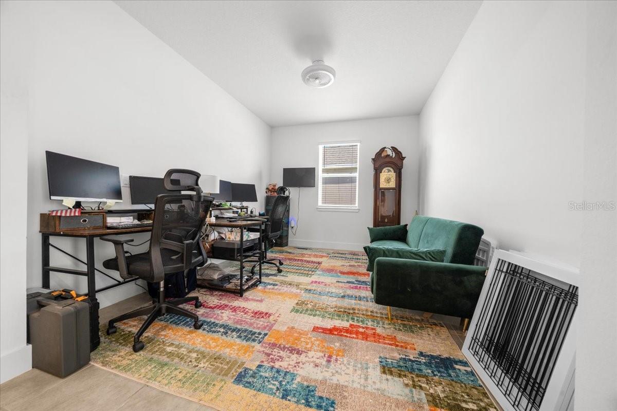 Image 6 of 58 For 4378 54th Terrace