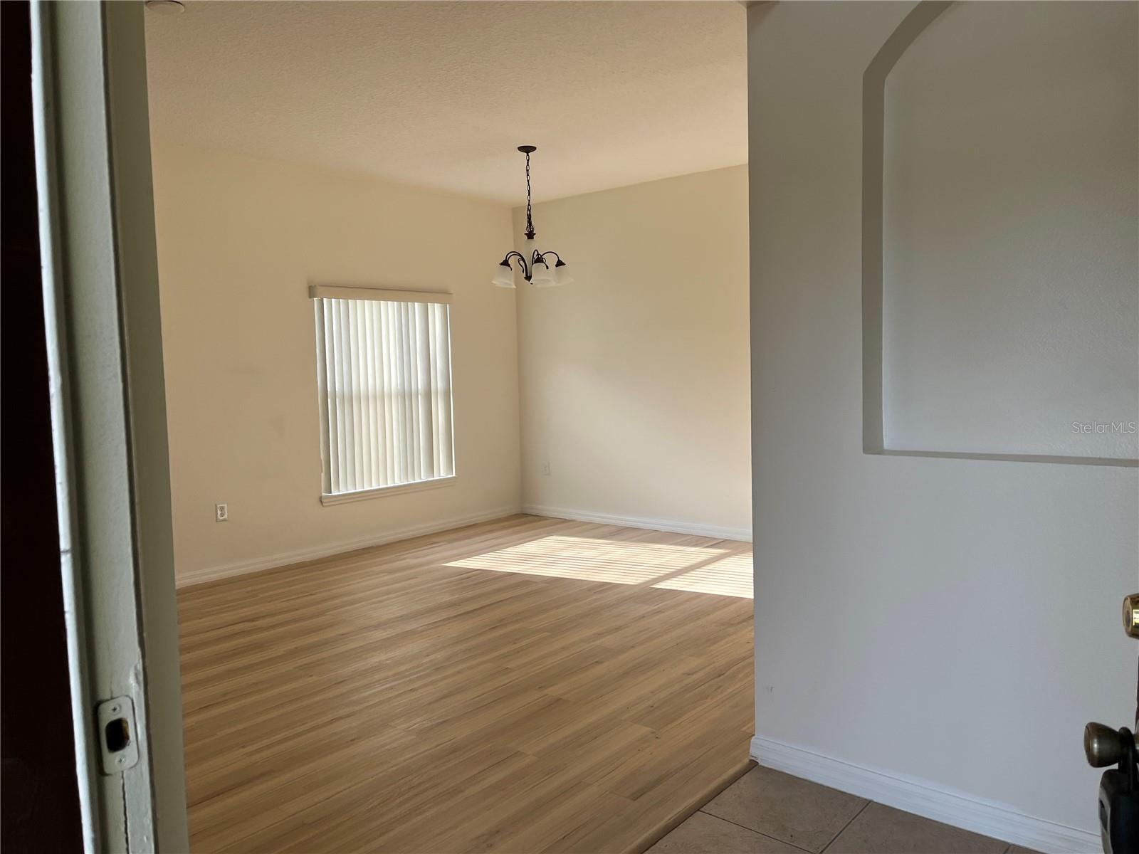 Image 8 of 28 For 7714 Tanbier Drive