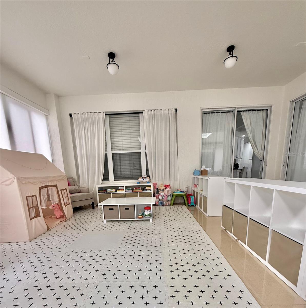 Image 17 of 26 For 1031 Cinnamon Fern Court