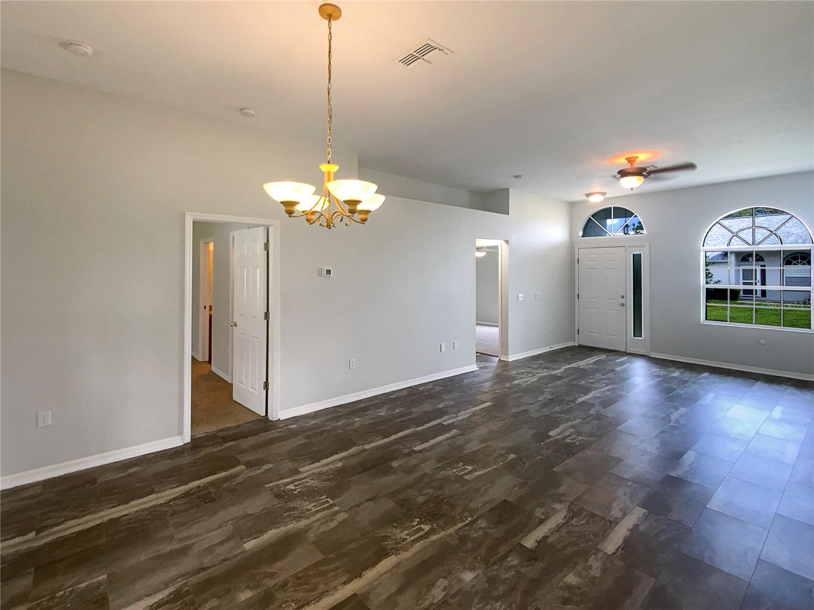 Image 3 of 32 For 9348 Santa Monica Way