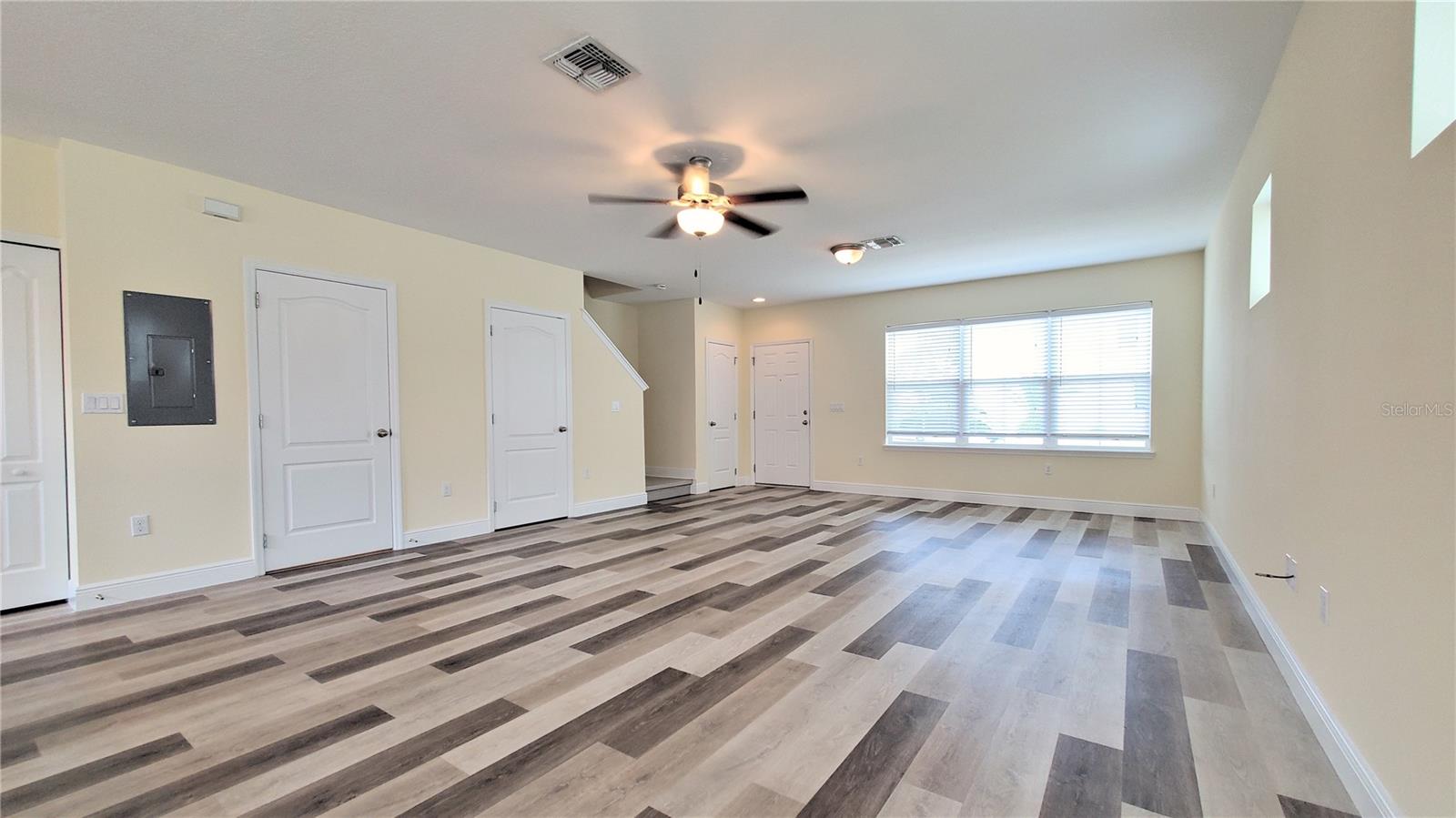 Image 14 of 41 For 3118 Camino Real Drive N