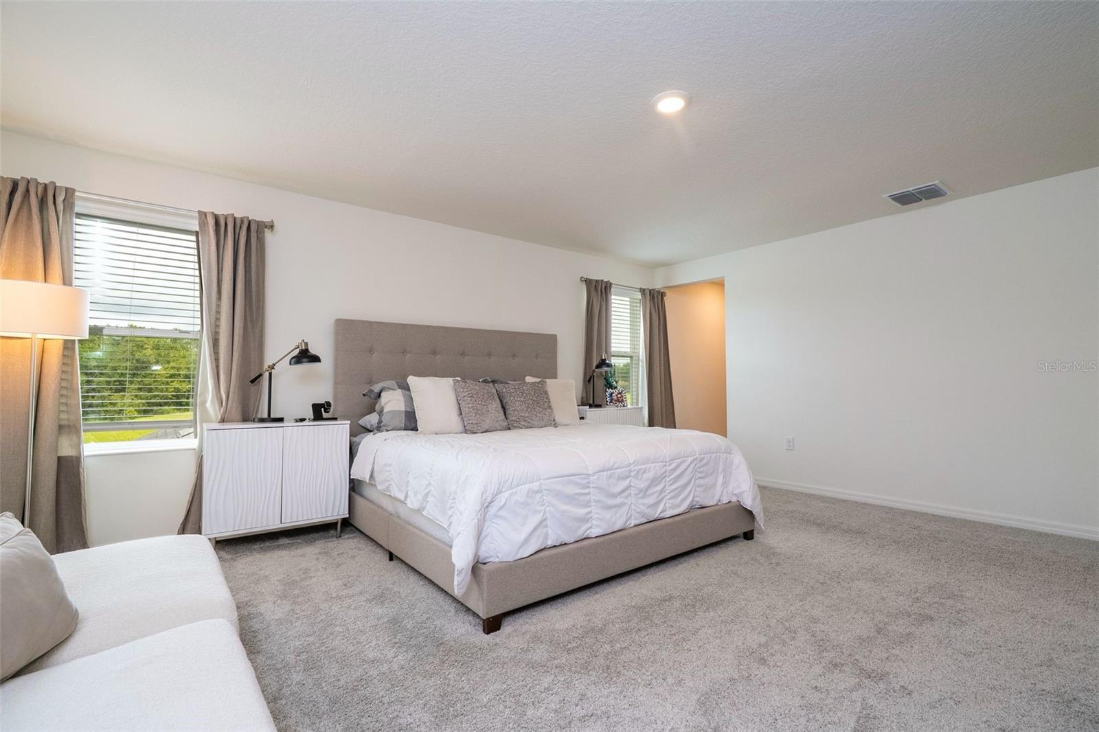 Image 16 of 84 For 2813 Sanctuary Drive