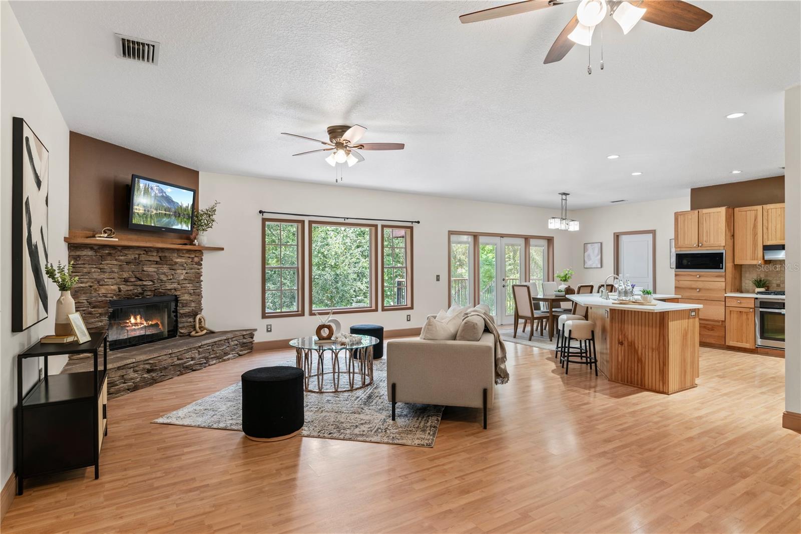 Image 16 of 55 For 230 Prescott Drive