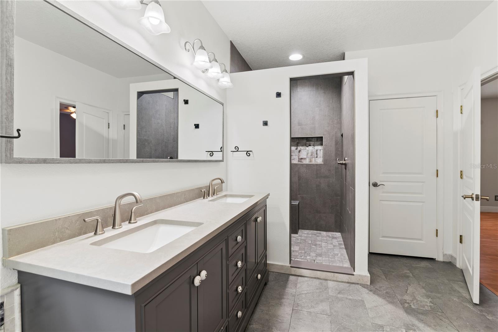 Image 31 of 55 For 230 Prescott Drive