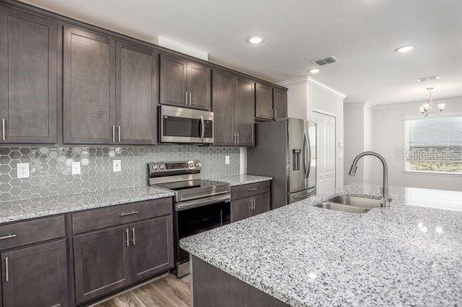 Image 3 of 20 For 3894 Sagefield Drive