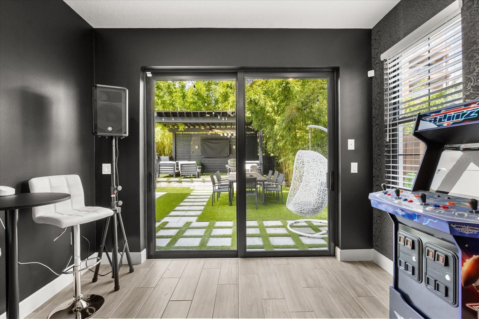 Image 23 of 61 For 7675 Toscana Boulevard