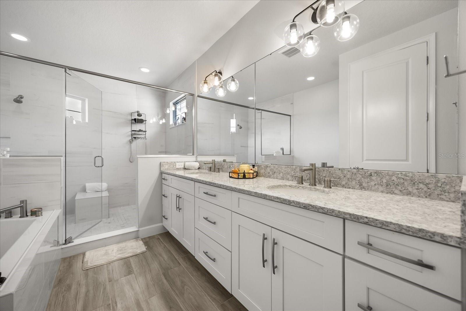 Image 36 of 61 For 7675 Toscana Boulevard